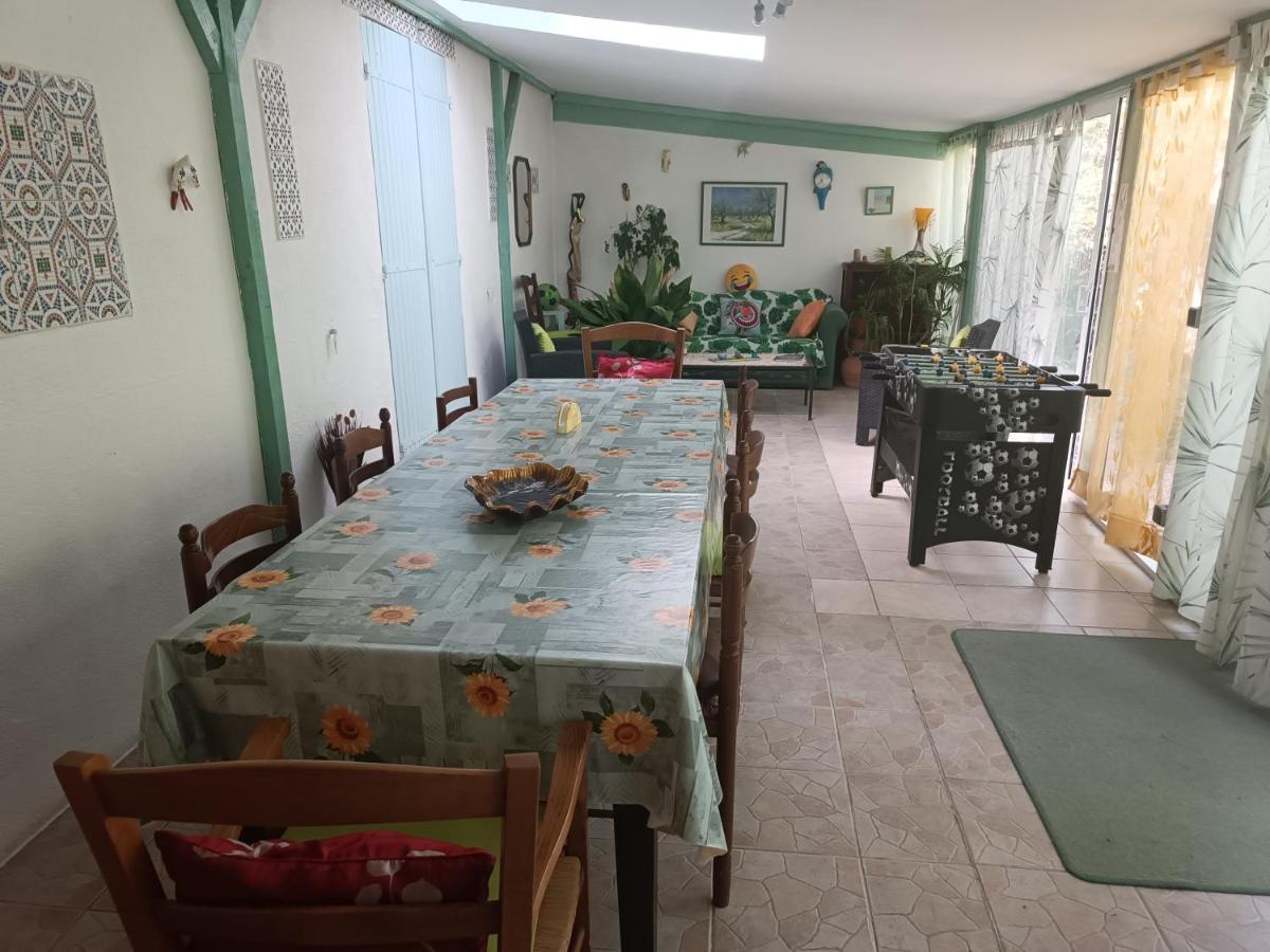Mas Des Pins Bed & Breakfast Saint-Cyprien  Dış mekan fotoğraf